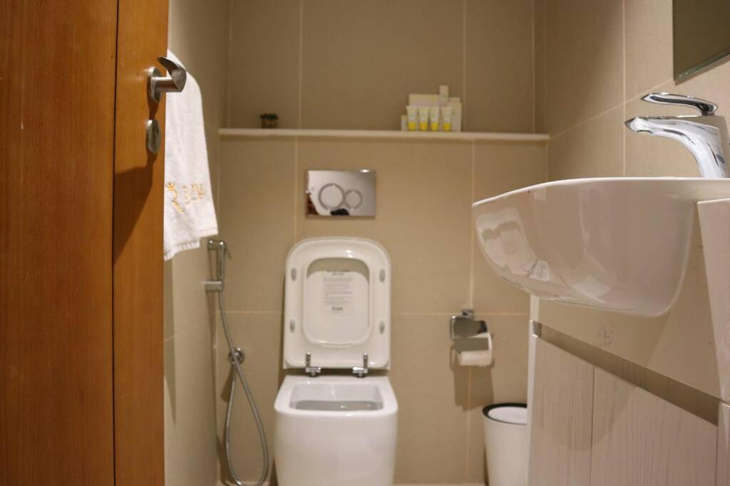 Al Reem Simplest 1br Abu Dhabi